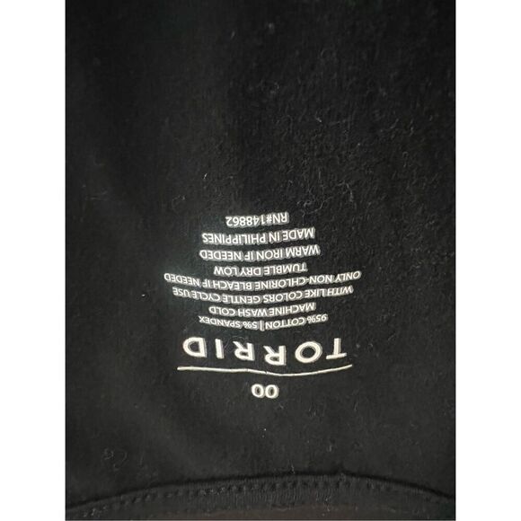 Torrid palm print tank top - Picture 3 of 5